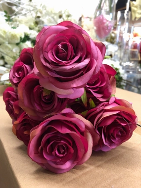 10 head Hot Pink Rose (darker) realistic flower bouquet  