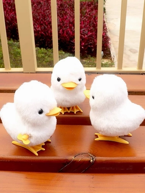 3.5?? hopping chicken artificial flower bouquet  