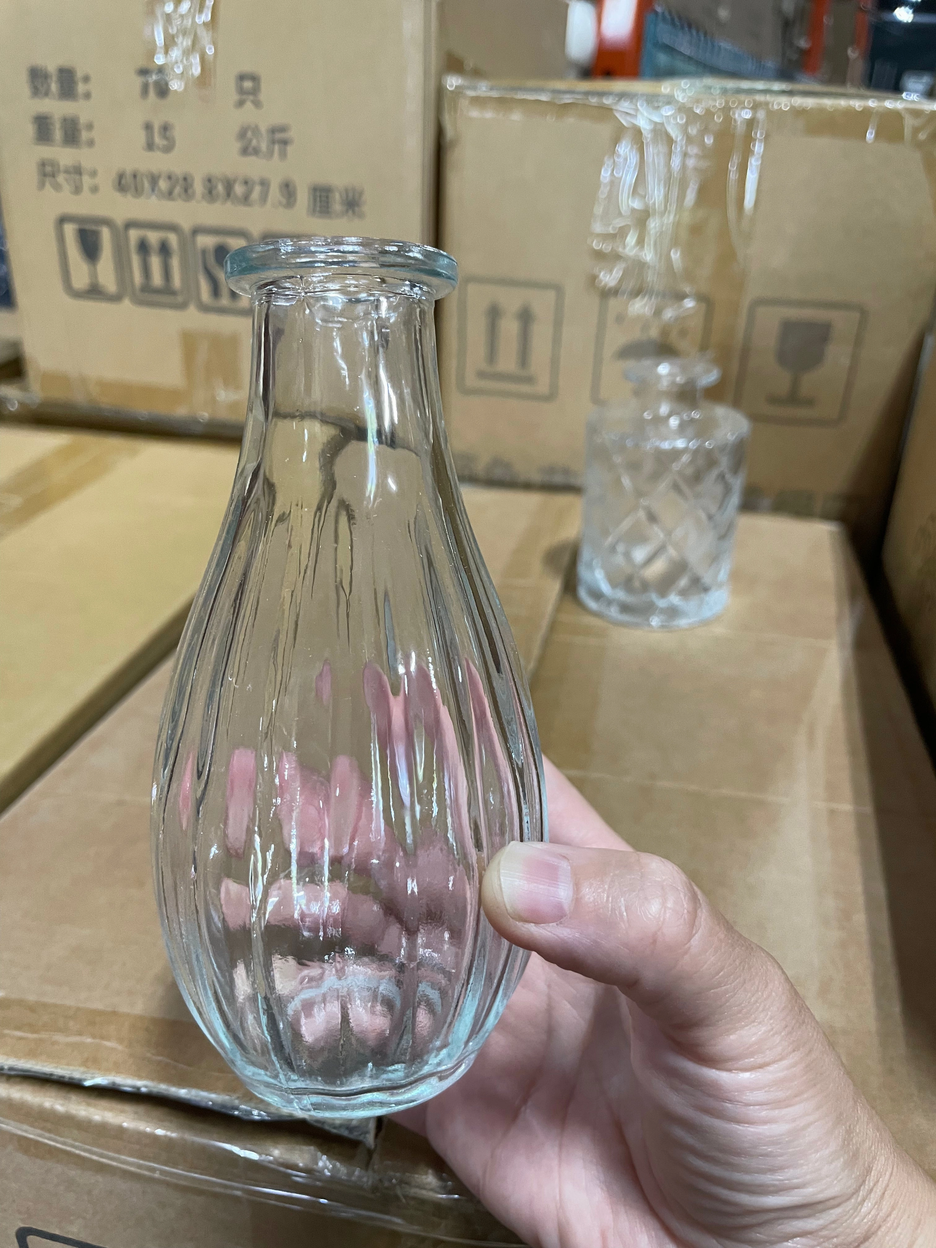 4.5 melon Bud Vase Small vase new