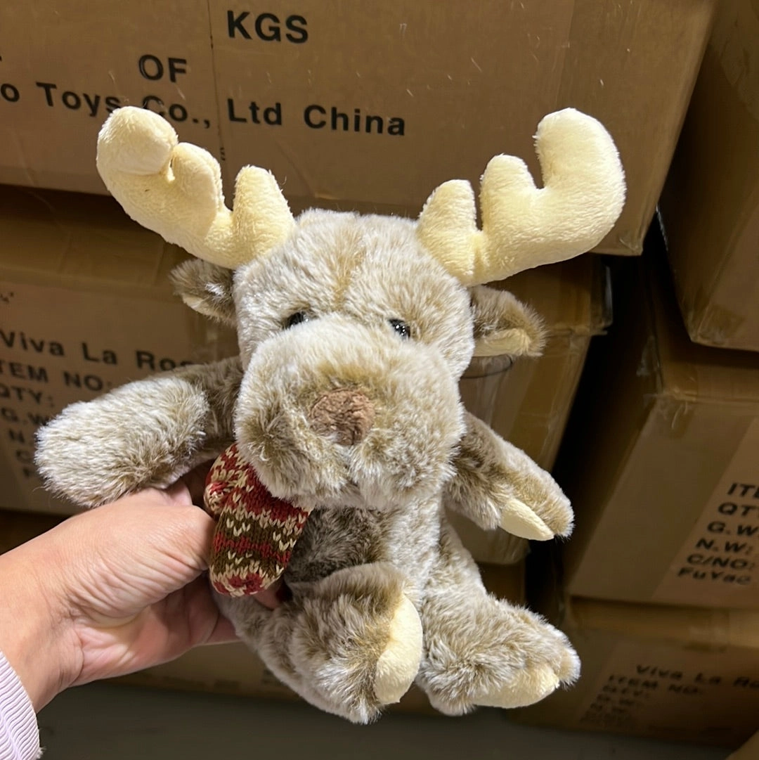 7.5 Christmas Moose plush toy stuffed animal FY23016