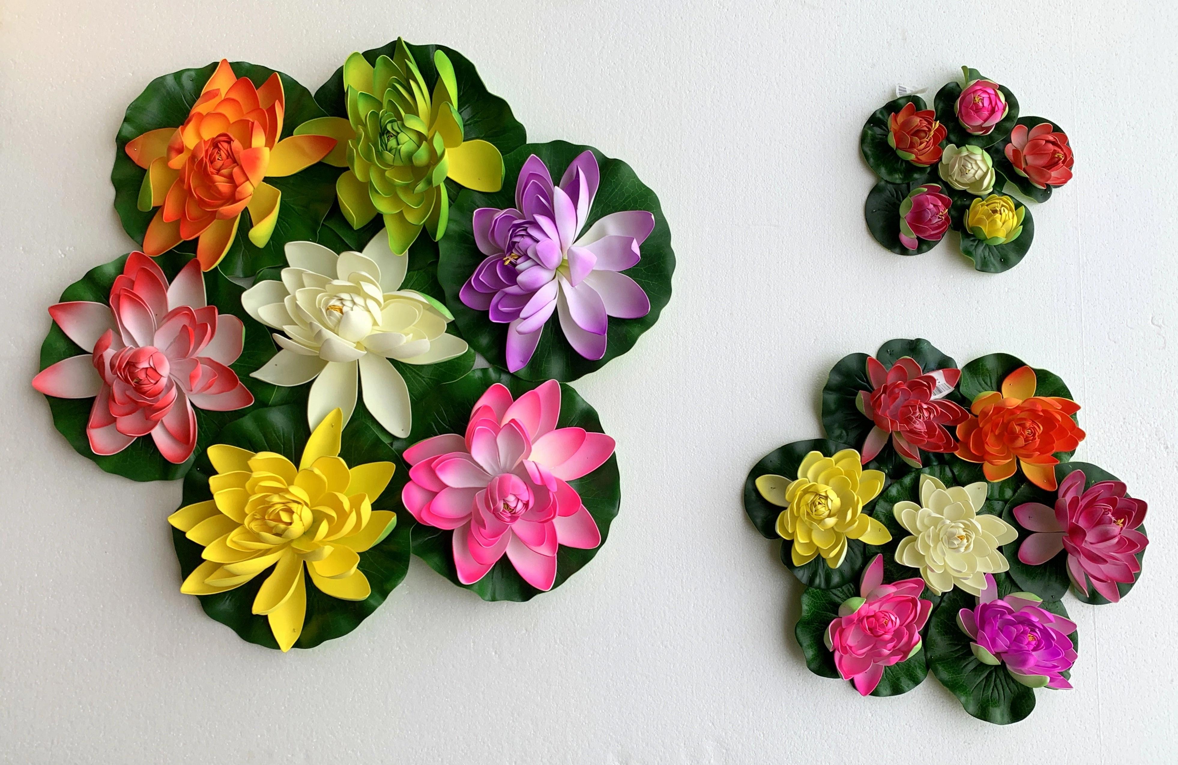 ACC0025 Floating Water Lily / Lotus Flower 3 Sizes Various Colours