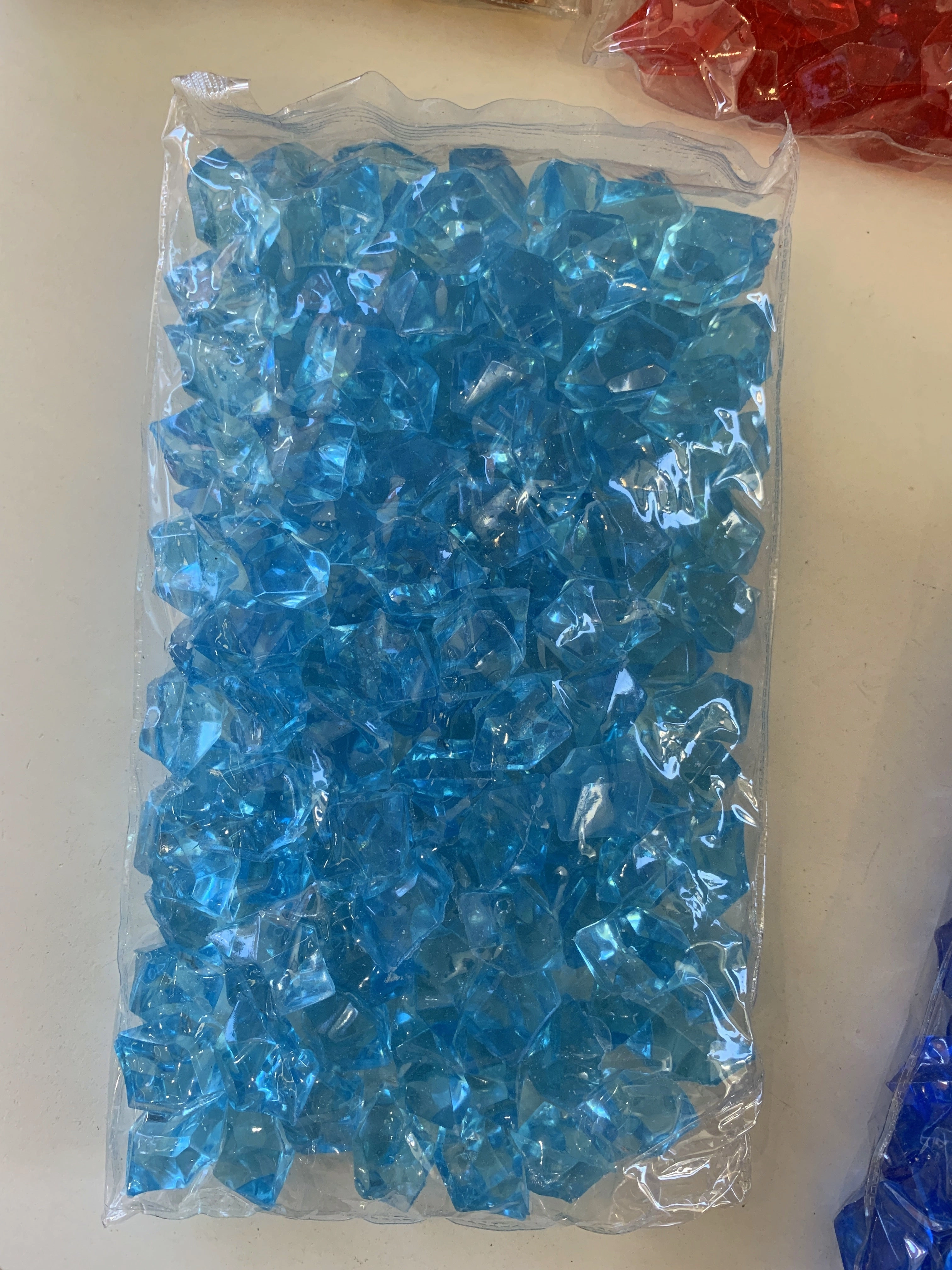 ACC0039 Acrylic Rock (Various Colours)