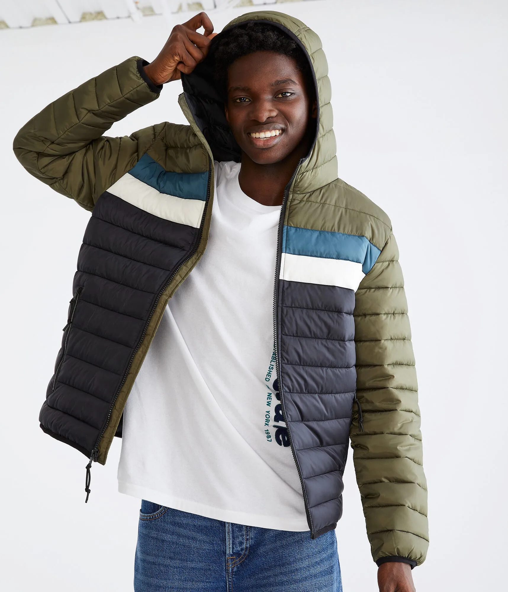 Aeropostale Herren Colorblock Hooded Midweight Puffer Jacke - Hellgrün - Größe XL - Polyester - Teen Mode & Bekleidung Caper Green Aeropostale