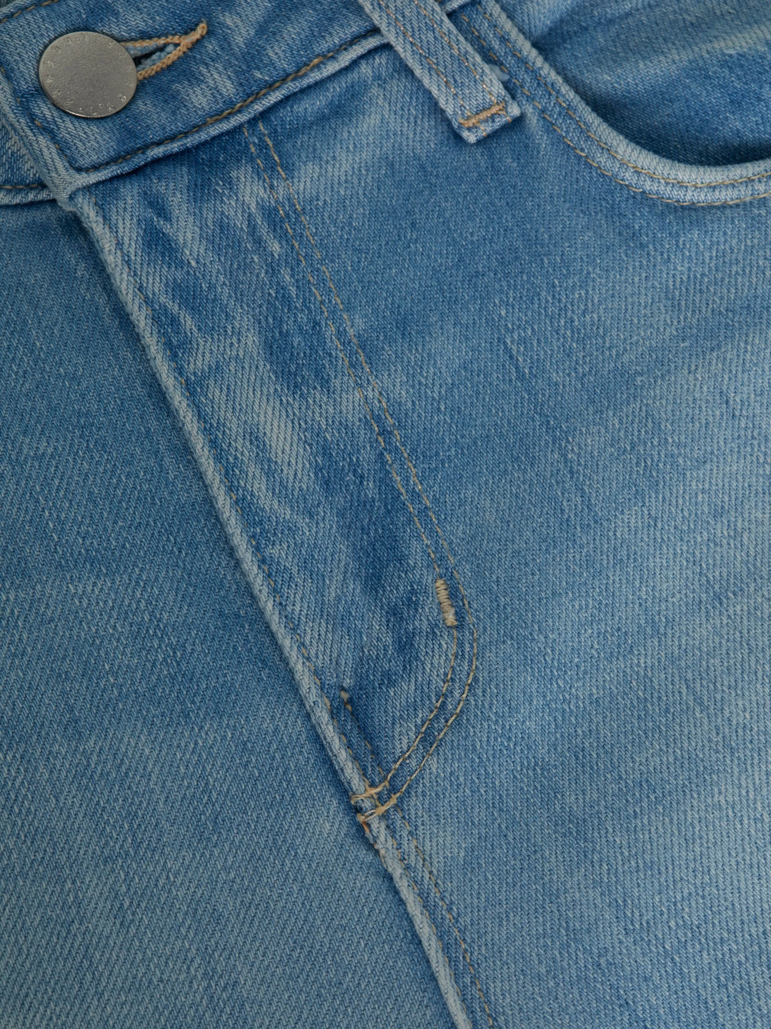 Alicent Weit geschnittene Jeans
