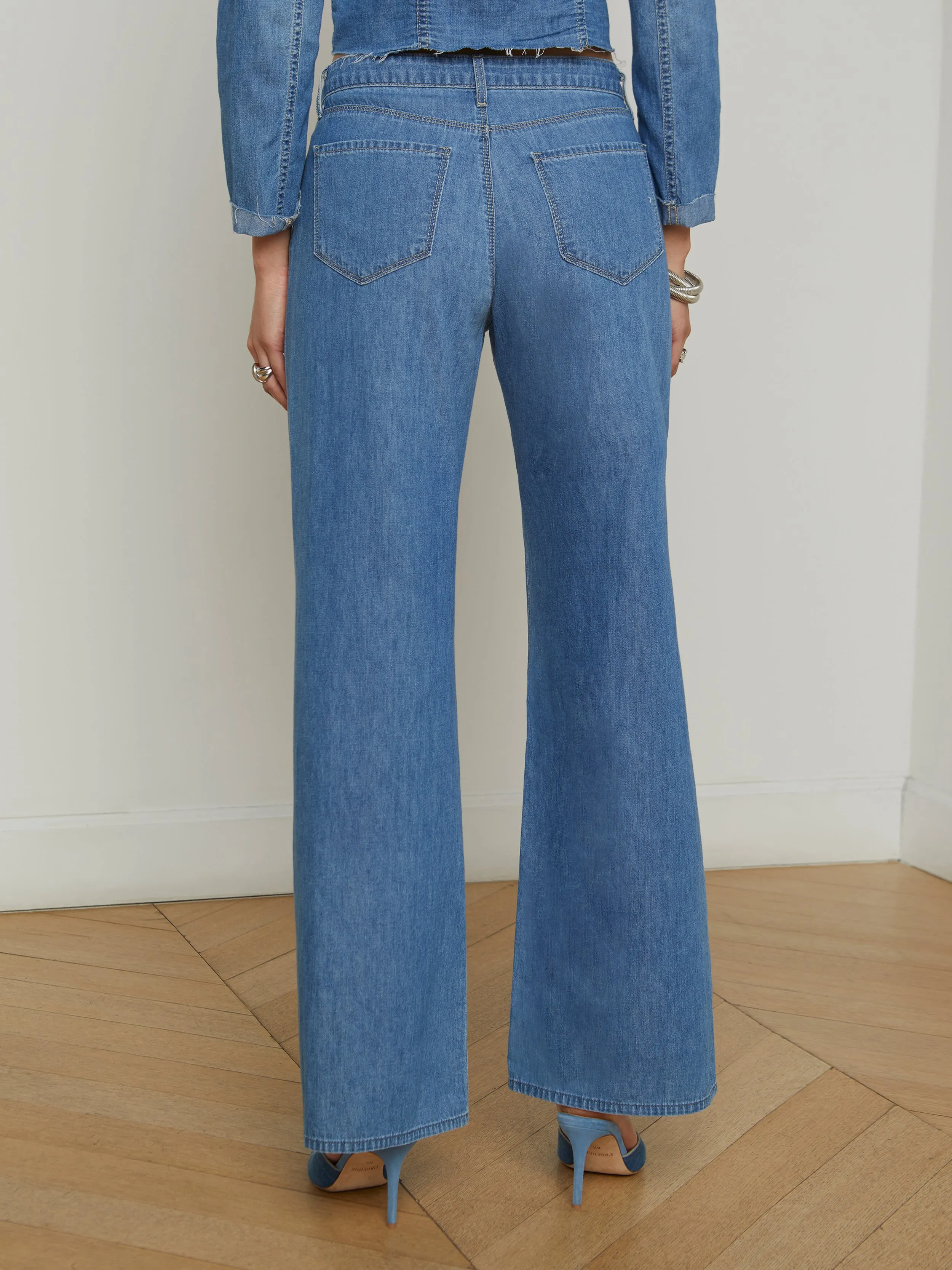 Alicent Weit geschnittene Jeans