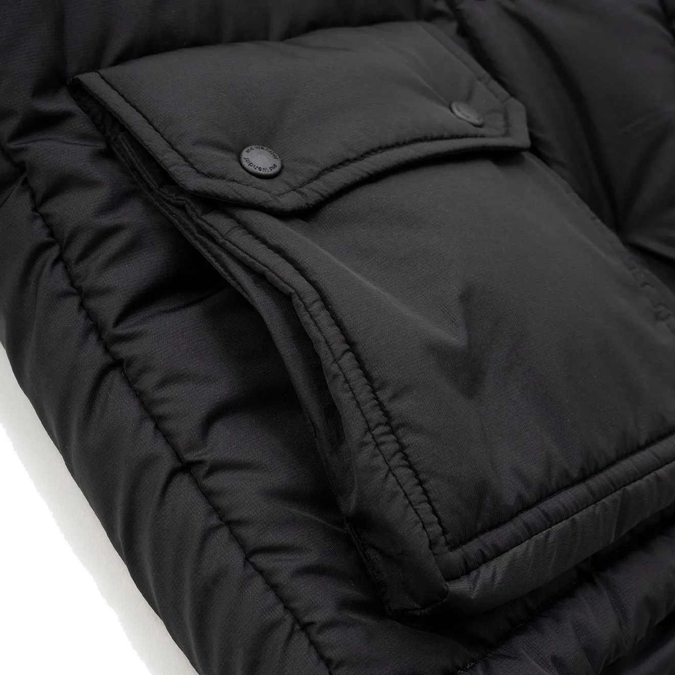 And Wander x Maison Kitsune Isolierjacke Schwarz
