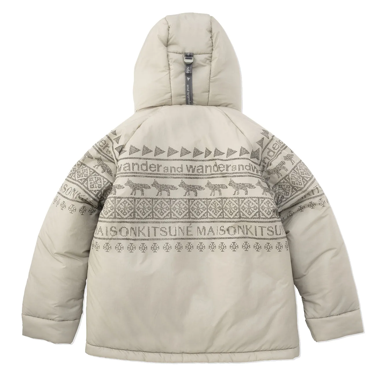 And Wander x Maison Kitsune Nordic Grenz-Isolationsjacke Beige