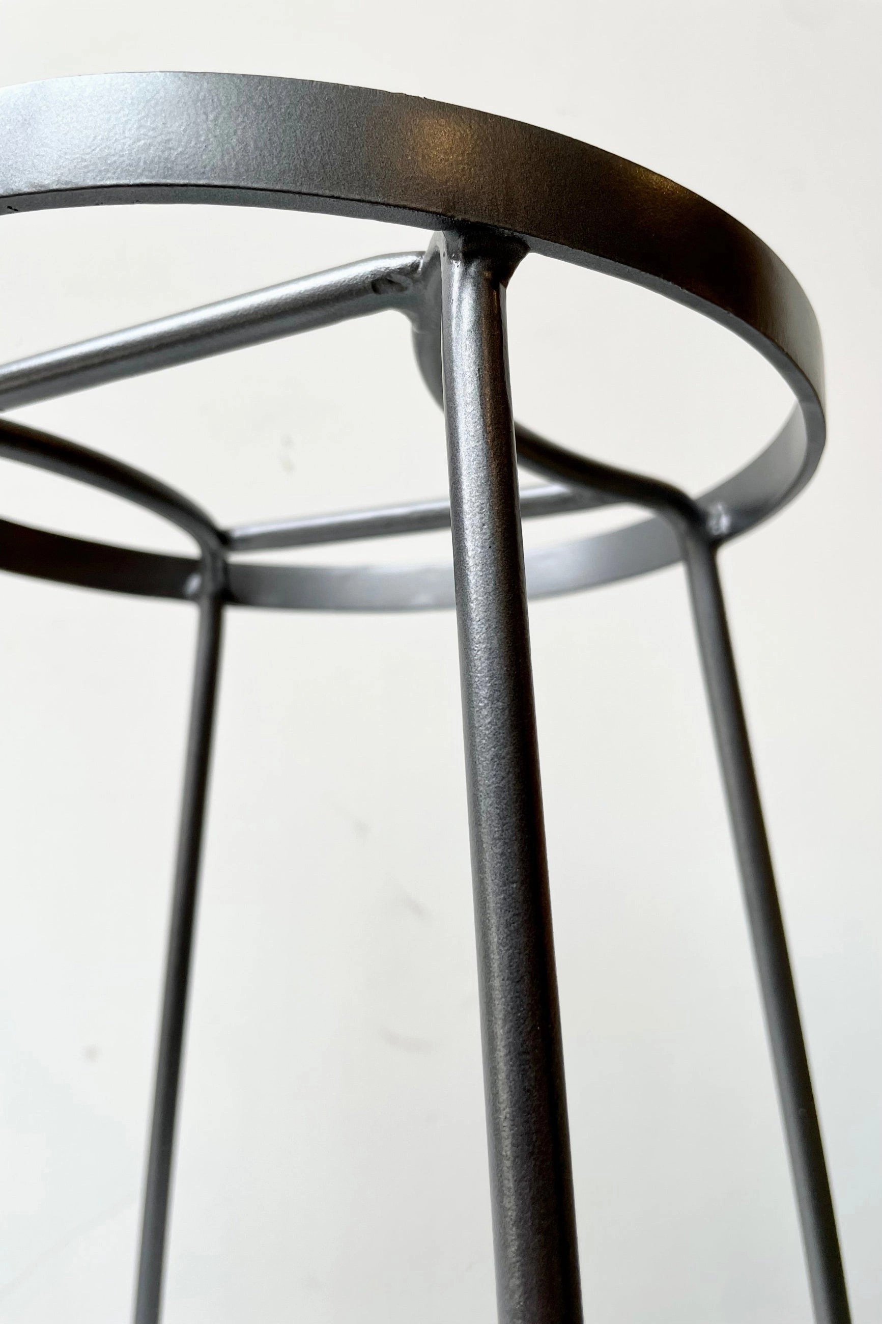 Argyle Plant Stand Medium