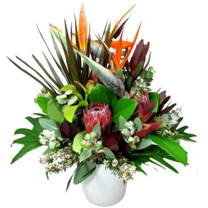 Birds In The Wild,realistic flower bouquet 
