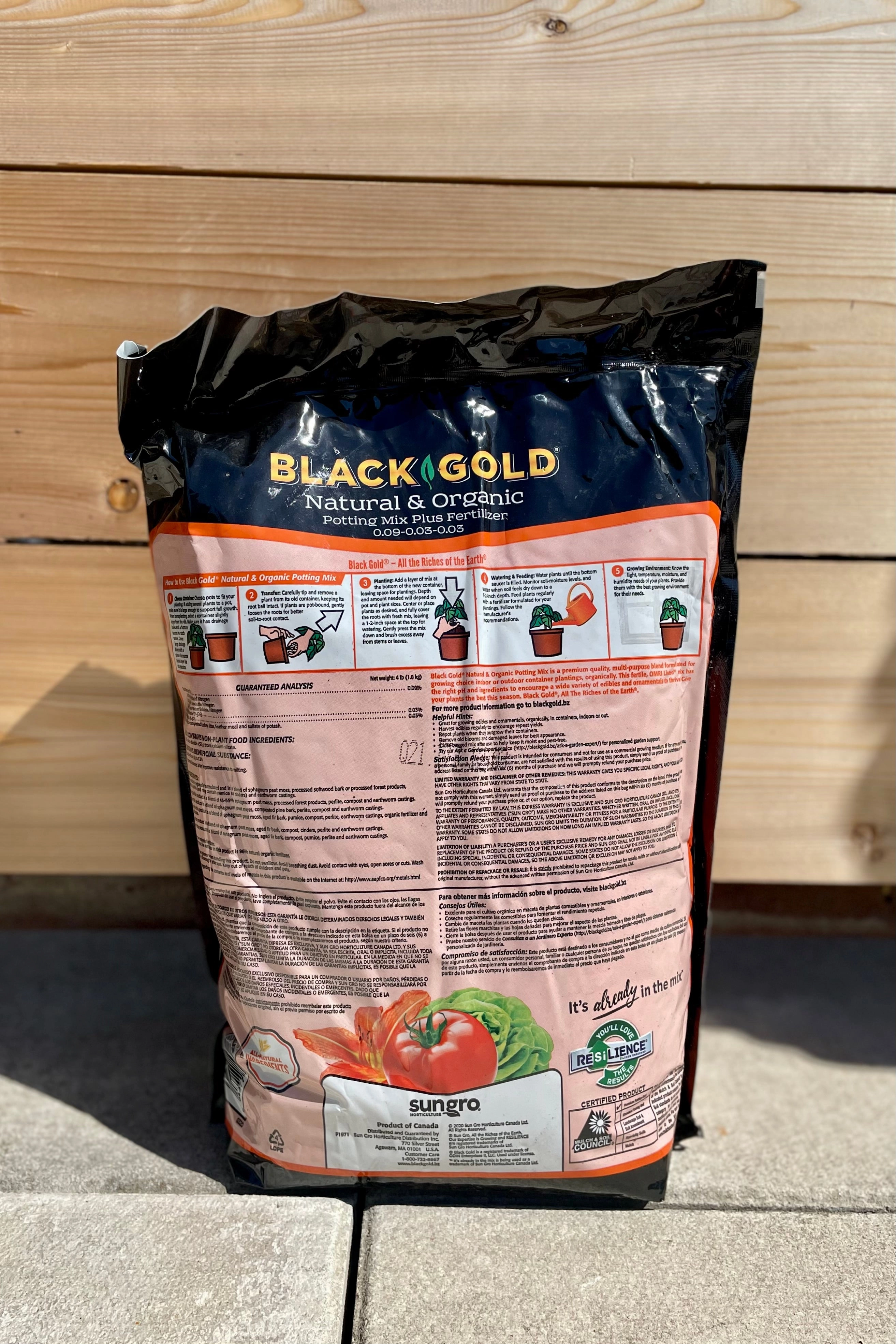 Black Gold Organic Potting Mix 8 Quart