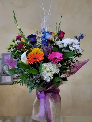 Bouquet No.14 (Photo shown is Large size. Small $70, Medium $90, Large $110 Extravagant $130 CAD),faux bloom stem 