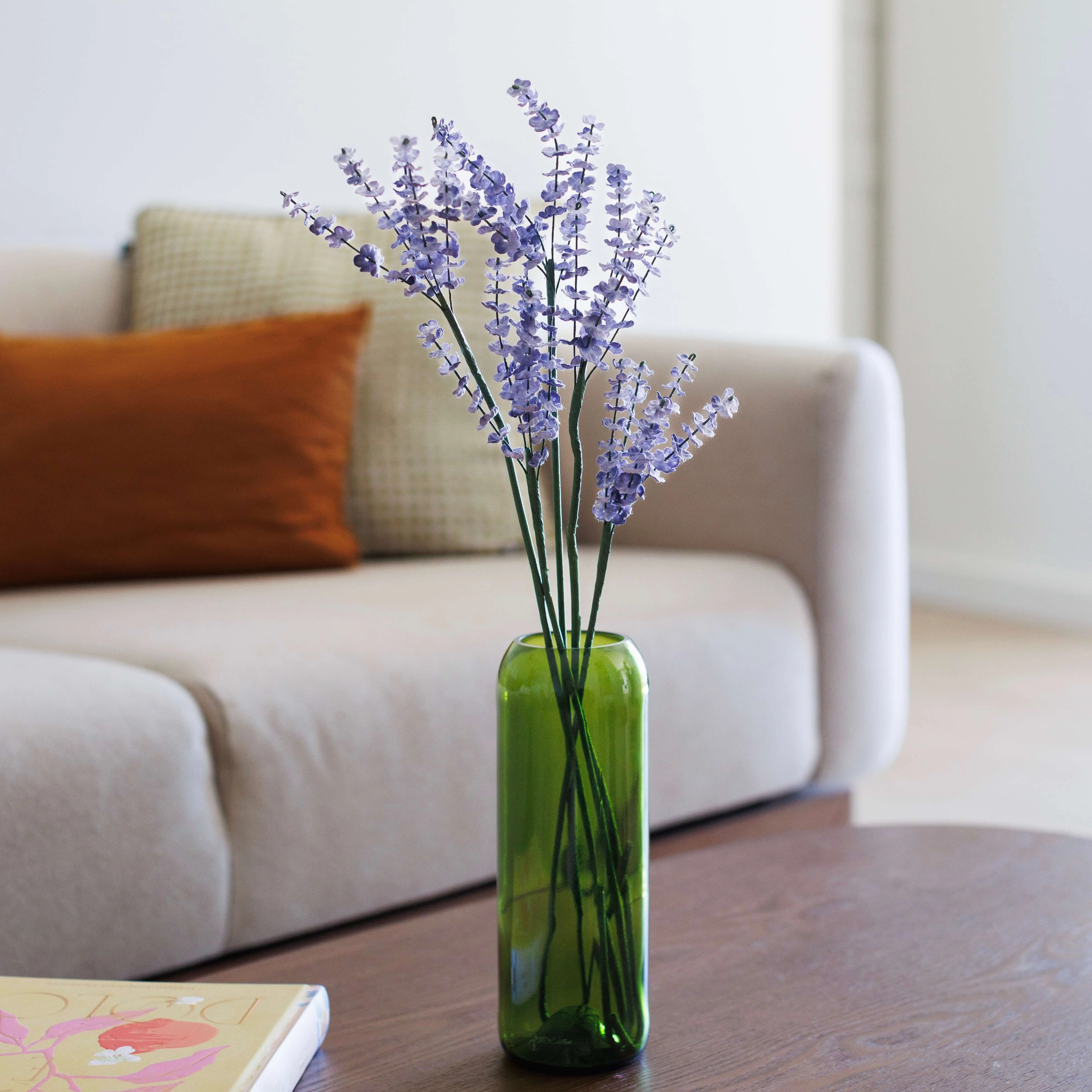 Brins d'astilbe en papier violet