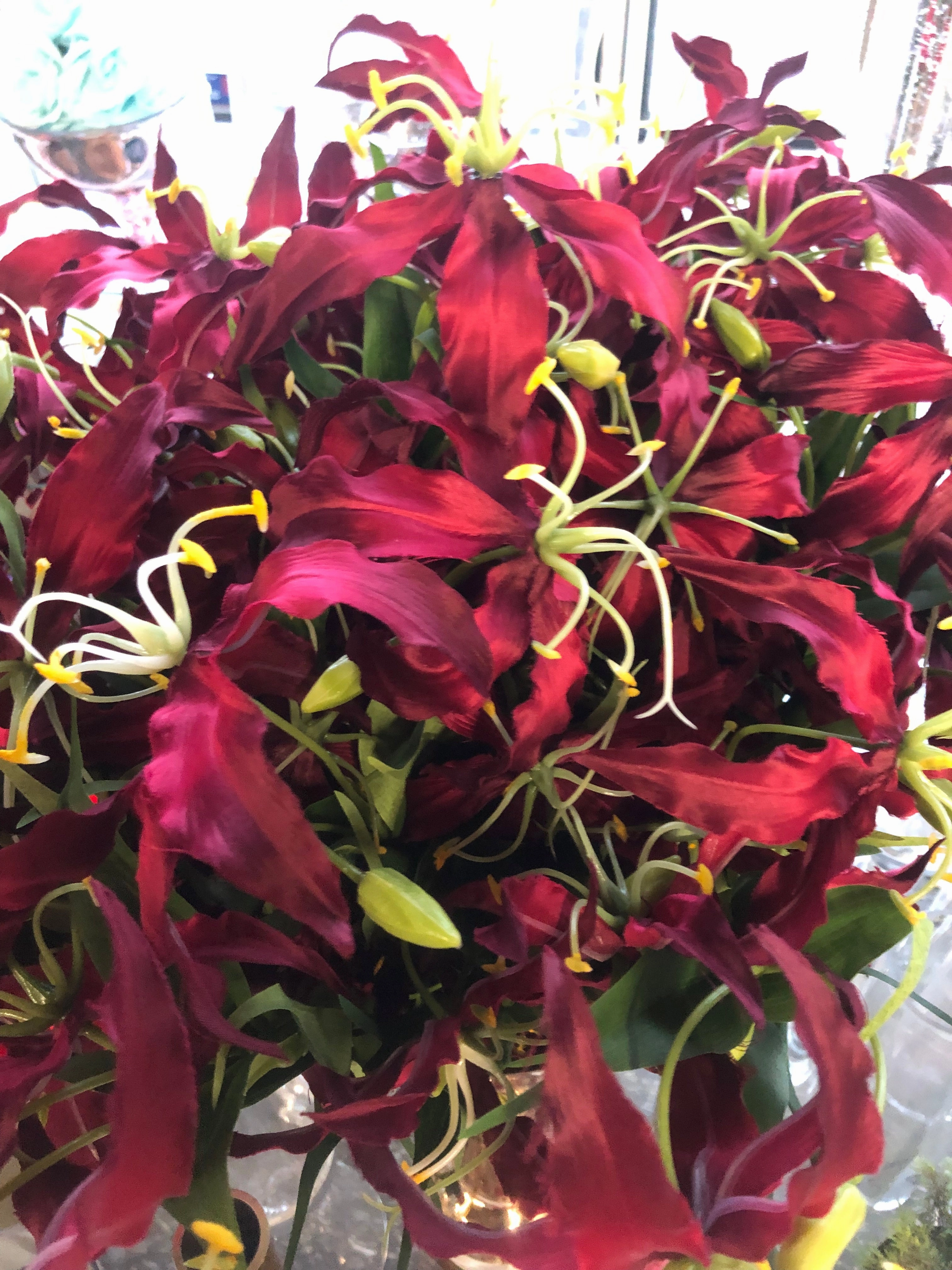Burgundy Gloriosa fire Lily Artificial flowers