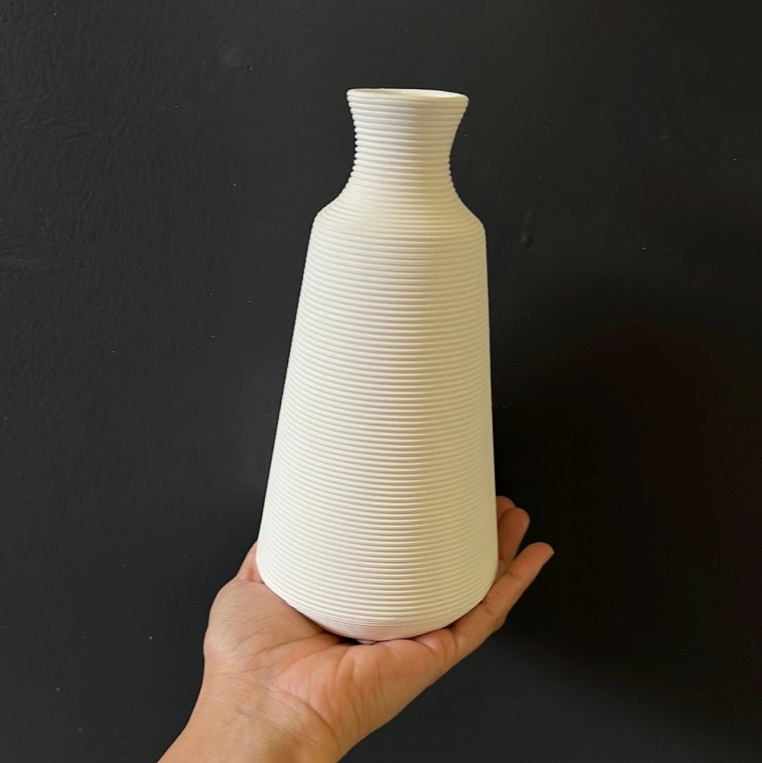 Ceramic Thin Neck White vase 8