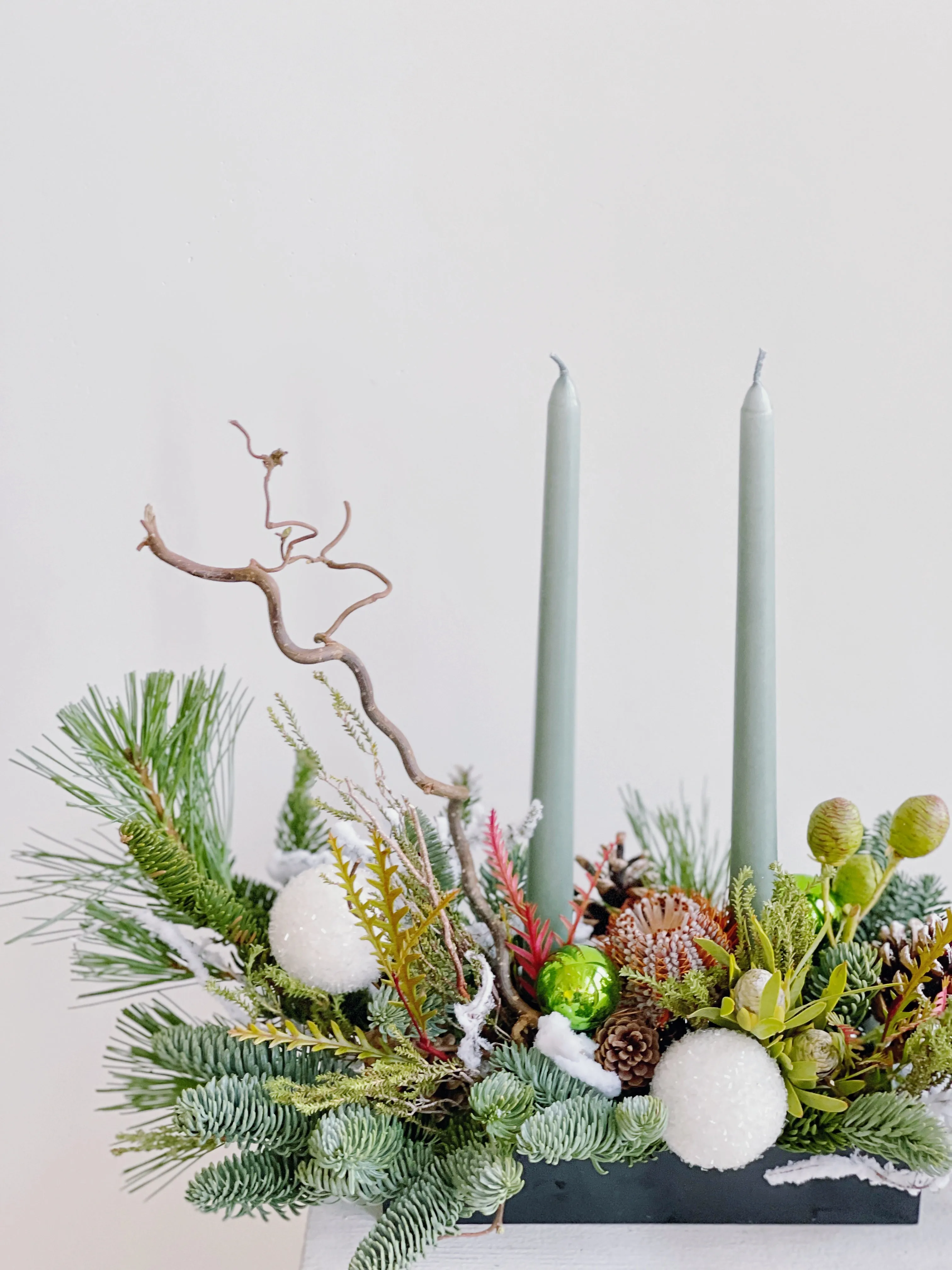 Christmas Centrepiece (1.0),realistic flower bouquet 