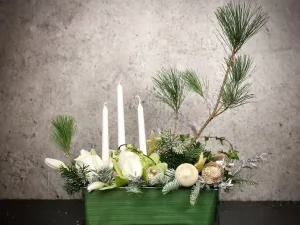 Christmas Centrepiece (2.0),realistic flower bouquet 