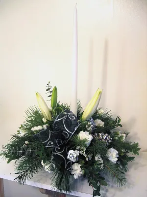 Christmas No.27 (12" with 1 taper candle,faux bloom stem 
