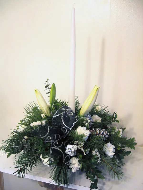 Christmas No.27 (12" with 1 taper candle,faux bloom stem 