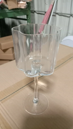 Clear Ribbed Striped drinking Glass champagne thin glass drinkware J002 (Small),aesthetic flower vase