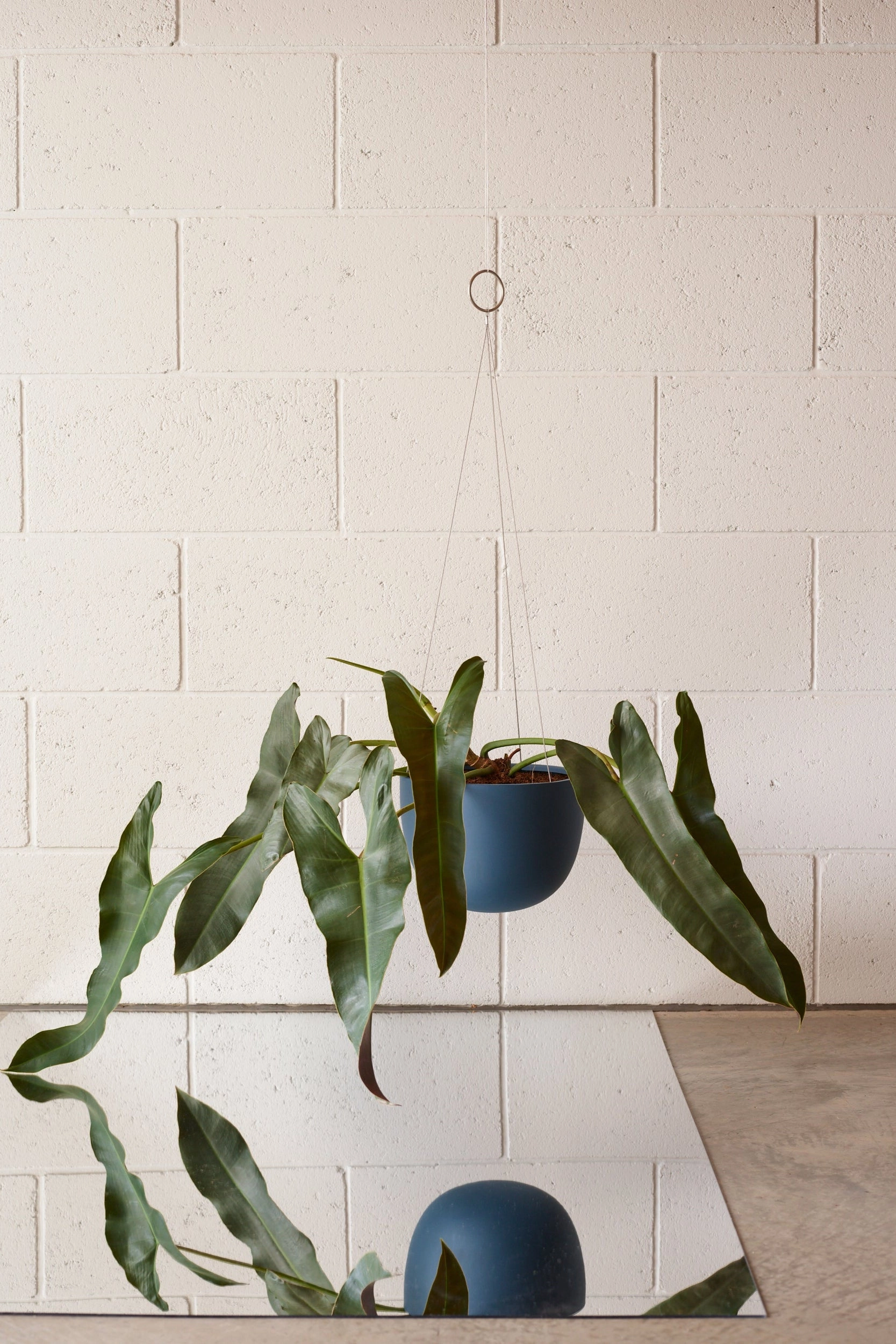 Clifton Matte Deep Blue Hanging Pot Small