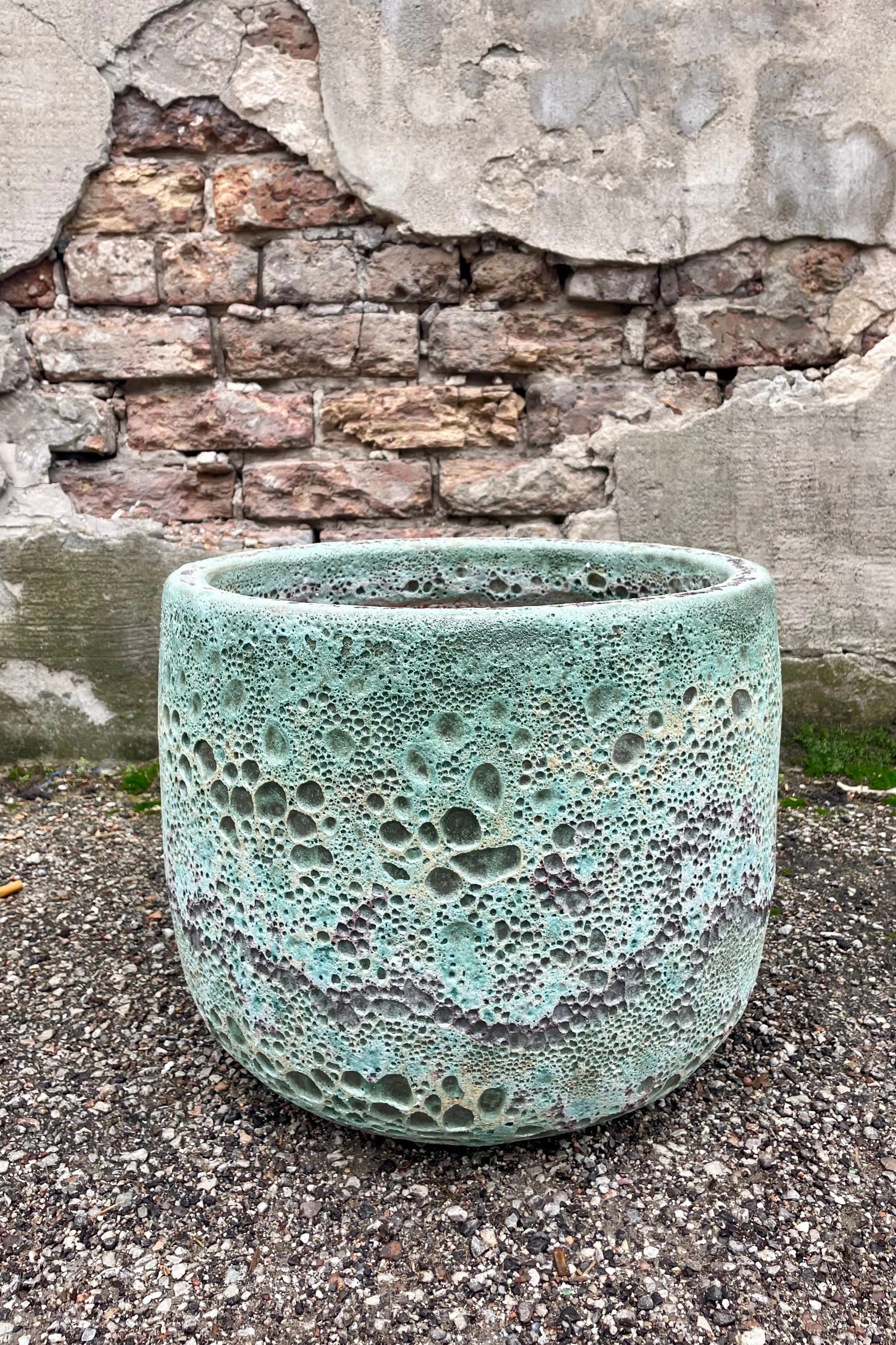 Coarse Terra-cotta Planter Volcano Finish Large,indoor flower container