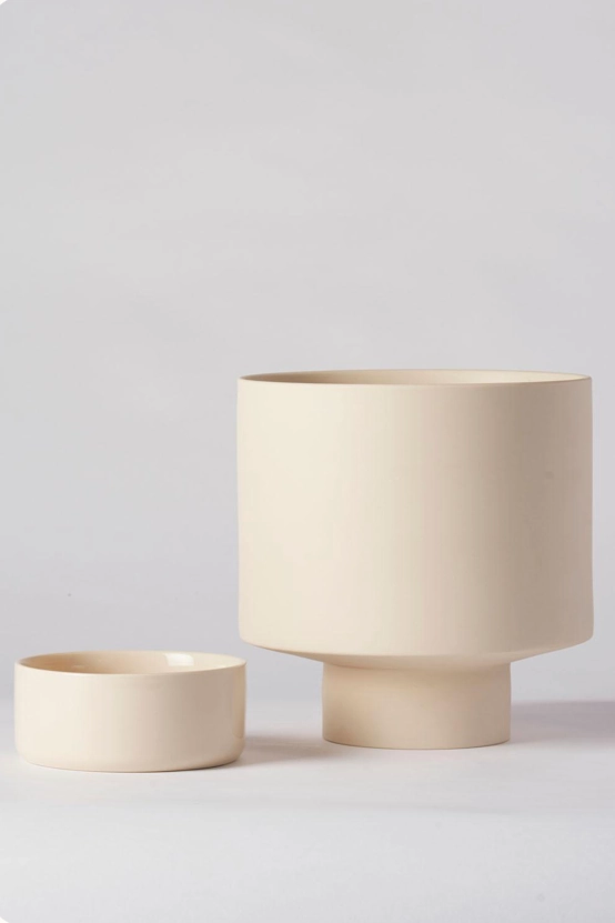 Collector's Gro Pot clay large