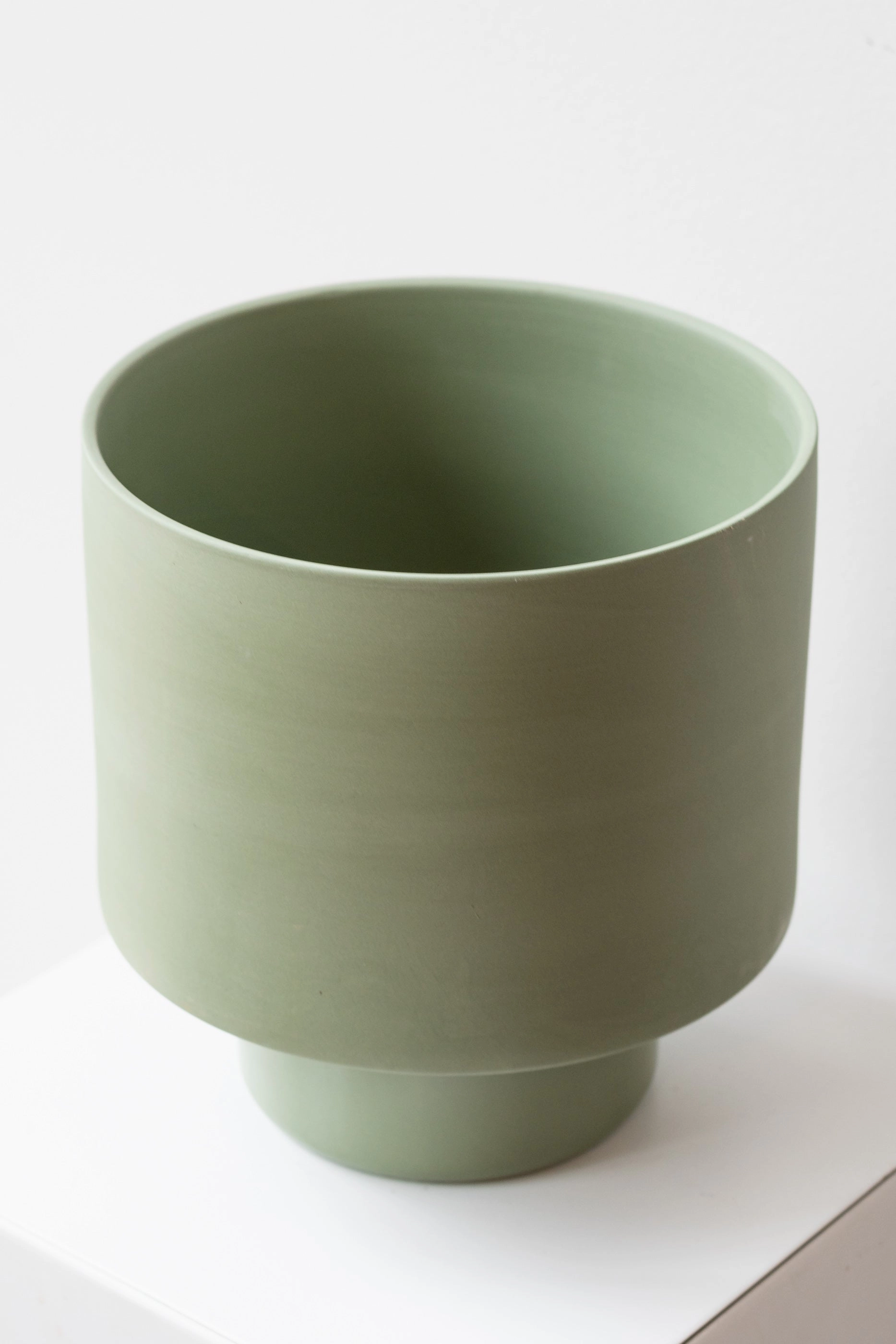 Collector's Gro Pot Olive Large