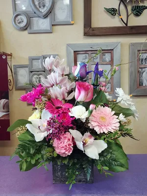 Container arrangement No.90 (Medium),faux bloom stem 