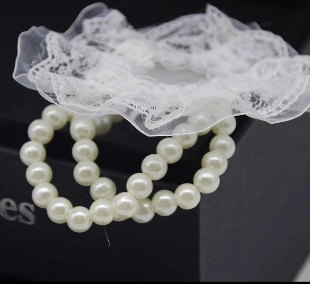 corsages wrist band with pearl realistic flower bouquet  