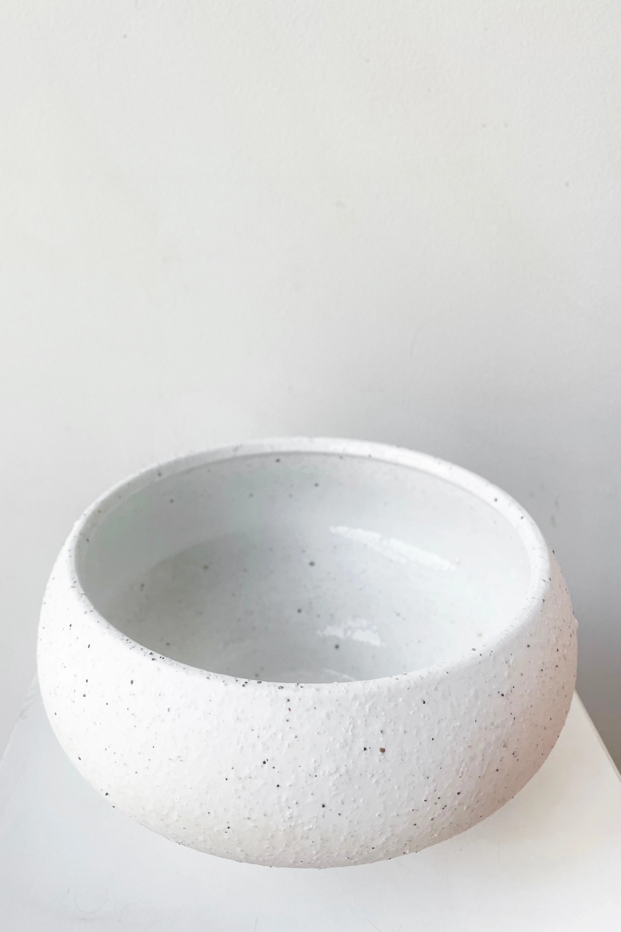 Cruz Stoneware Cachepot