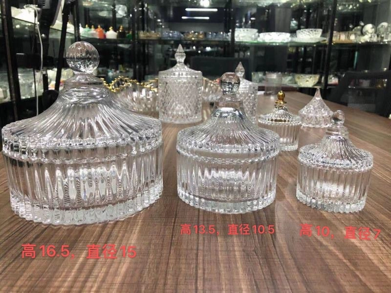 Crystal Small container vase 6.5Hx6D (L)