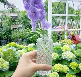 Crystal vintage Bud vase 5.1 H wedding centerpiece,aesthetic flower vase