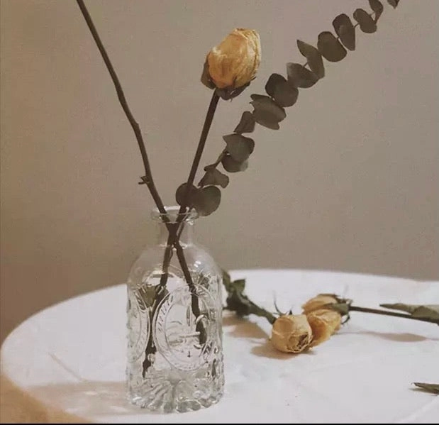 Crystal vintage Bud vase 5.1 H x2.75 wedding centerpiece,aesthetic flower vase