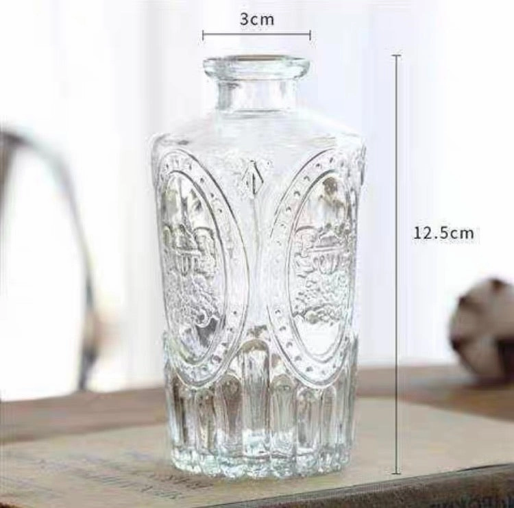 Crystal vintage Bud vase 5 H wedding centerpiece,aesthetic flower vase