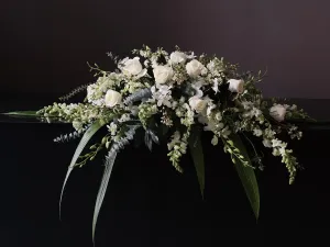 CS-10,realistic flower bouquet 