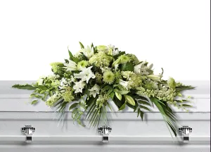 CS-12,realistic flower bouquet 