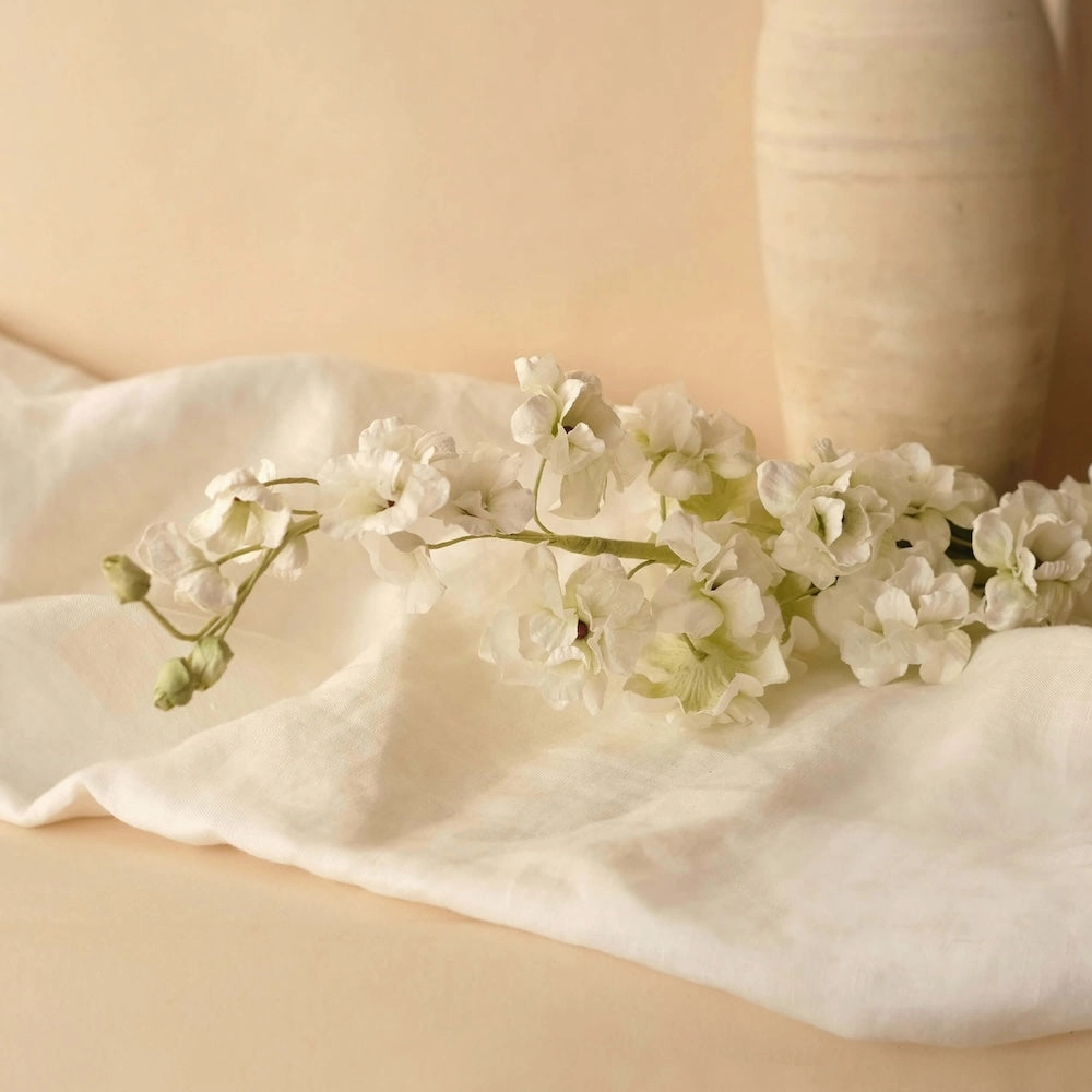 Delphinium en papier blanc,mother's day bouquet