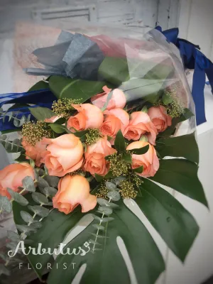 Dozen Peach Rose Bouquet,realistic flower bouquet 