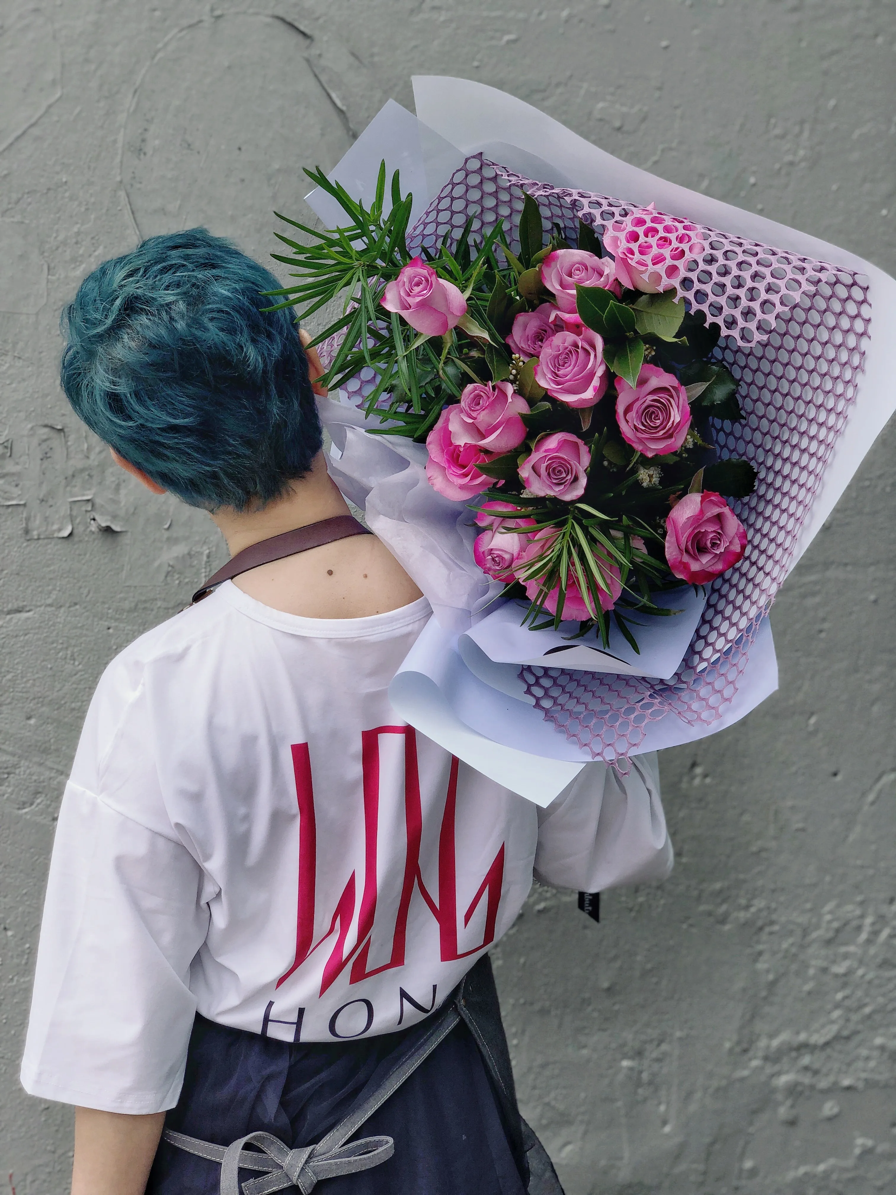 Dozen Purple/Lavender Rose Bouquet,realistic flower bouquet 