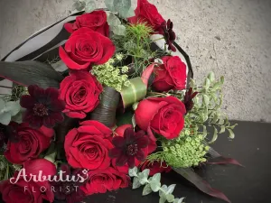 Dozen Red Rose Bouquet,realistic flower bouquet 