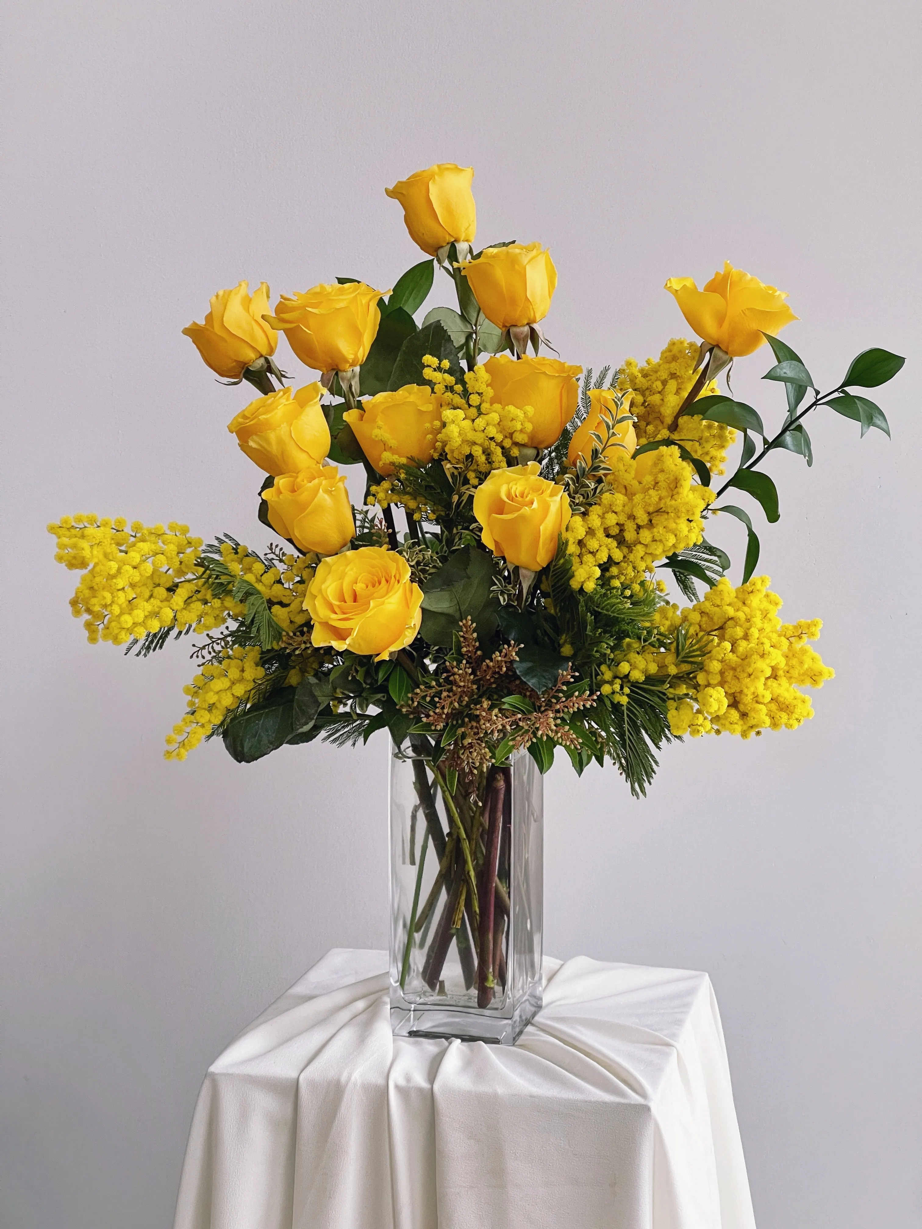 Dozen Roses Arrangement,realistic flower bouquet 