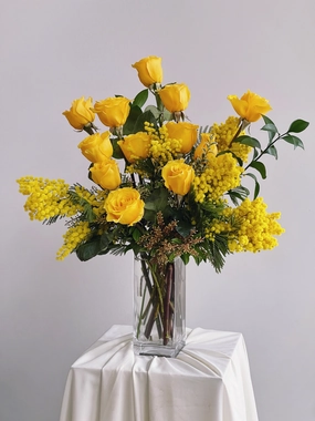 Dozen Roses Arrangement,romantic flower gift