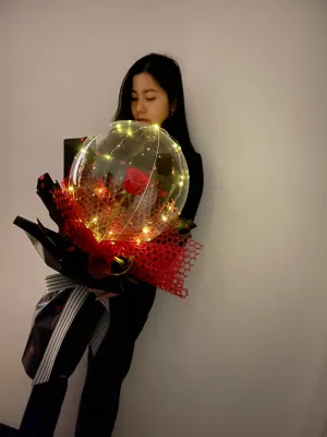 Encapsulated Bloom,realistic flower bouquet 