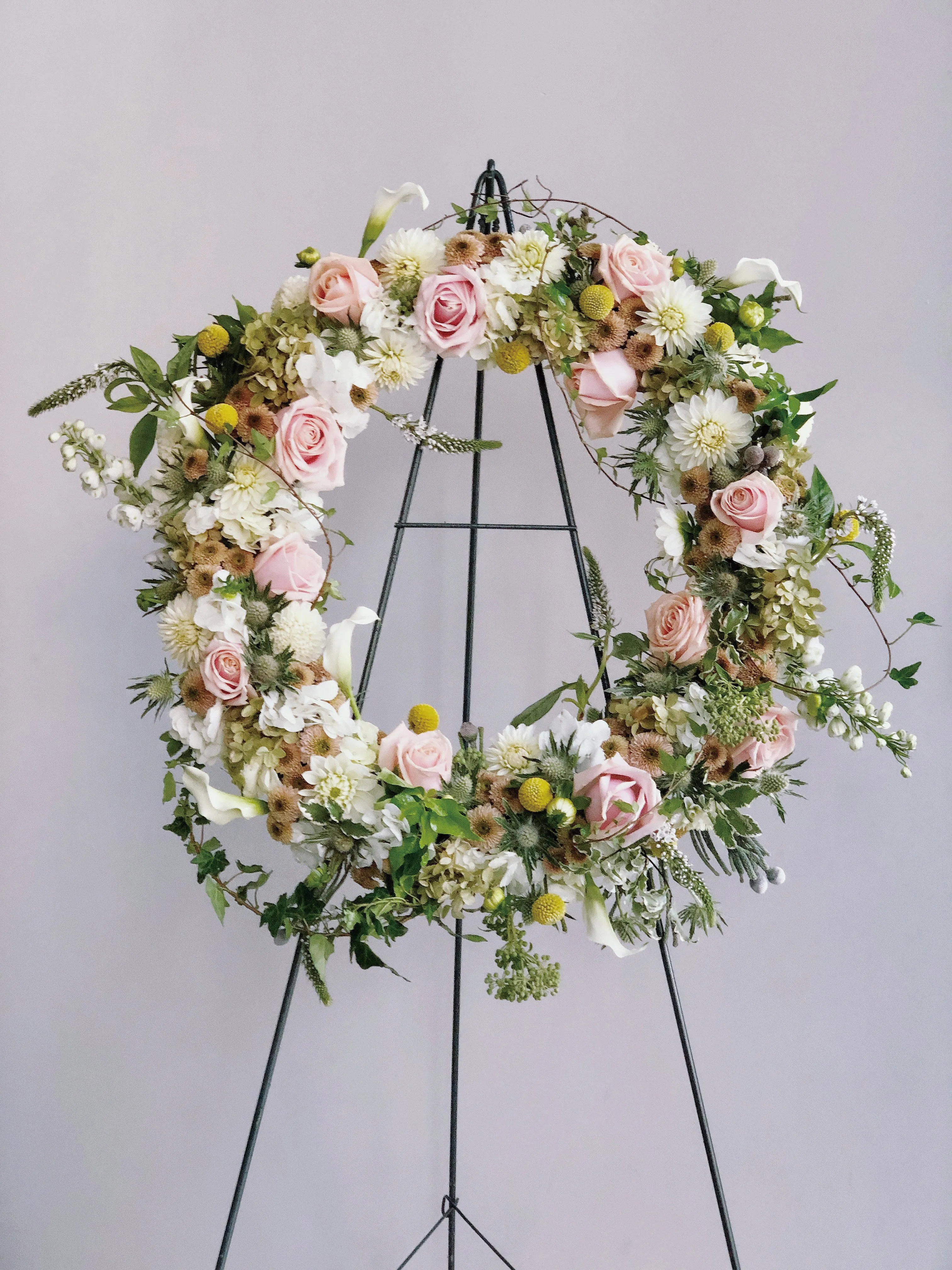 ER-3,realistic flower bouquet 