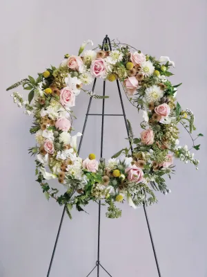 ER-3,realistic flower bouquet 