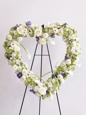 ER-7 Bicolour or Multicolour Heart-shaped Wreath,realistic flower bouquet 