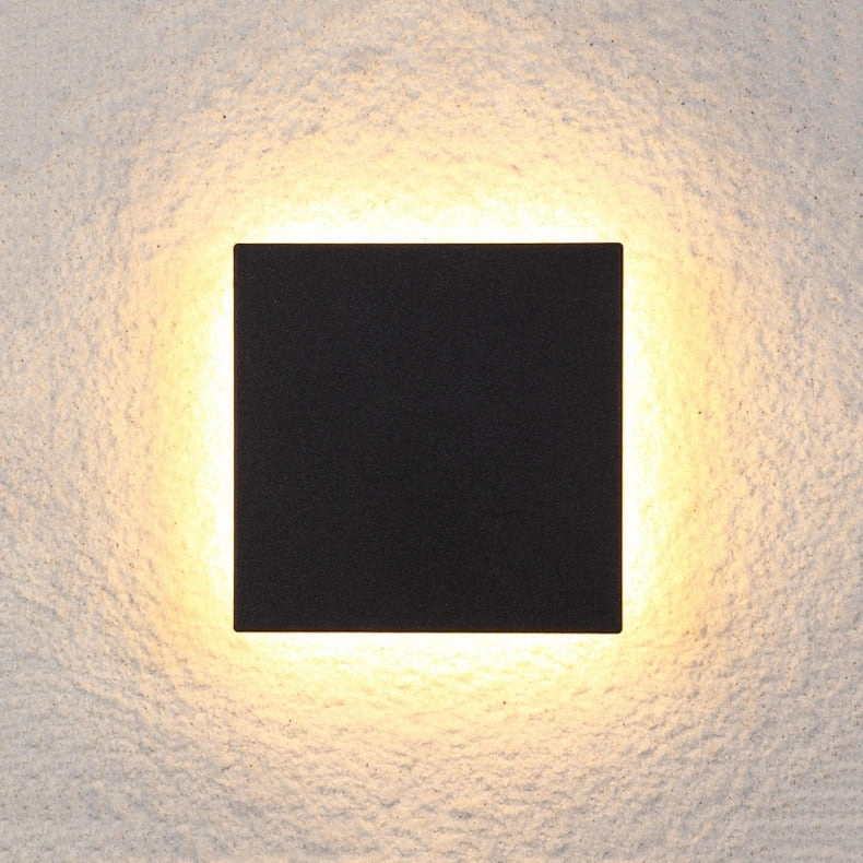 Euri Outdoor / Waterproof Wall Lamp