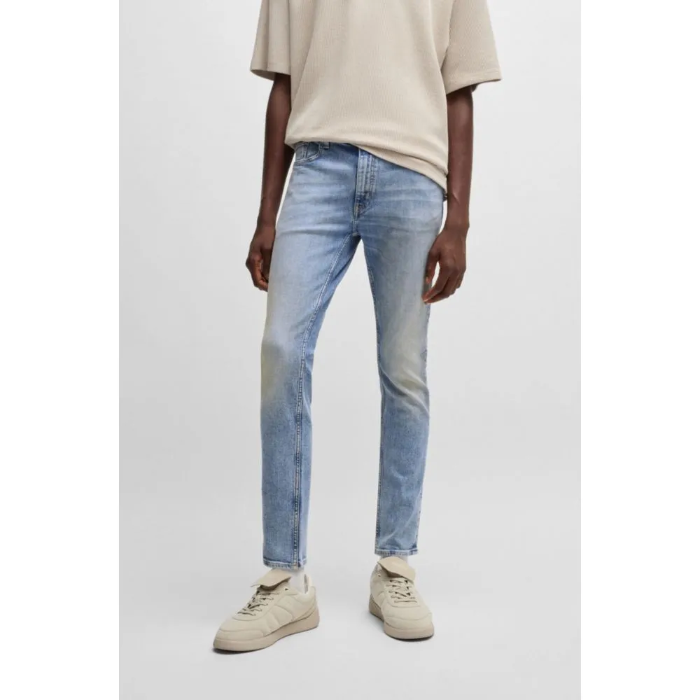 Extra-schlanke Jeans in stonewashed blauem Stretch-Denim