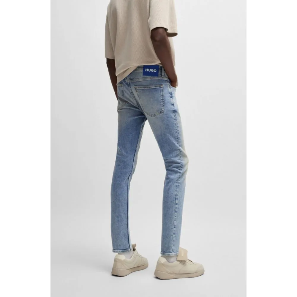 Extra-schlanke Jeans in stonewashed blauem Stretch-Denim