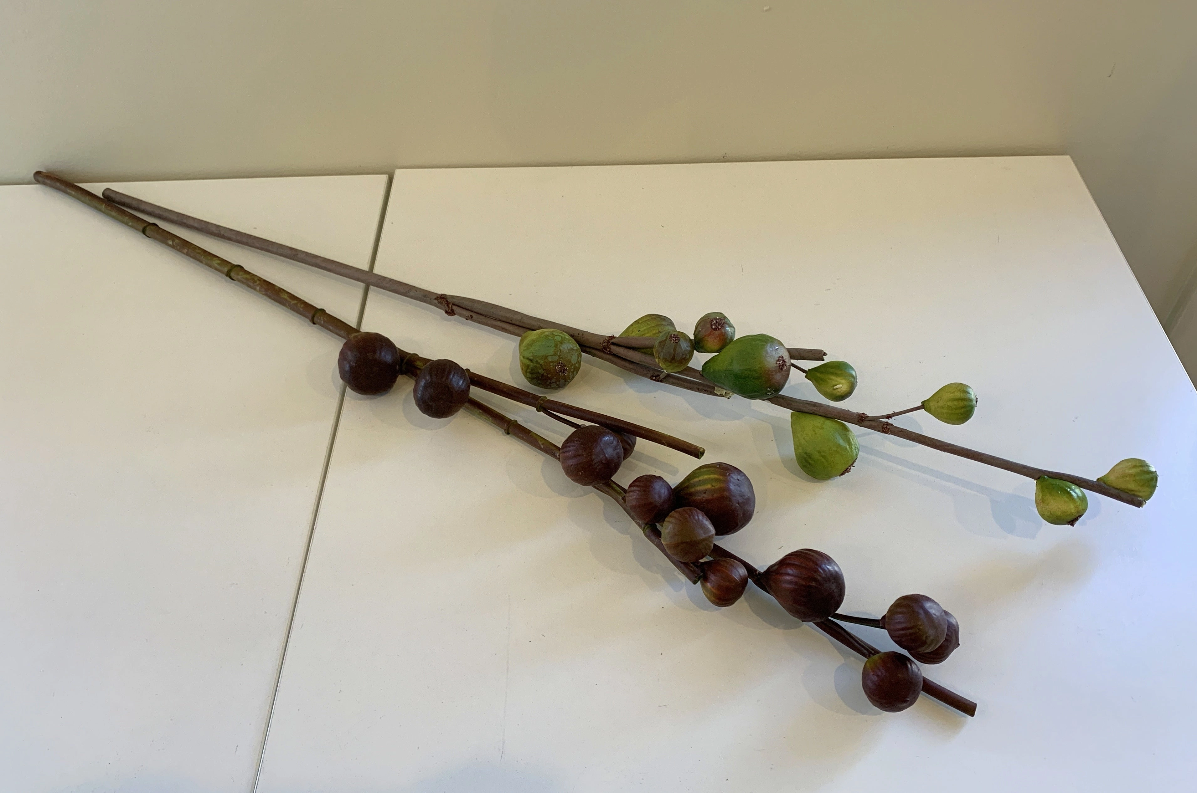F0129 Fig Sprig 78cm Green / Purple